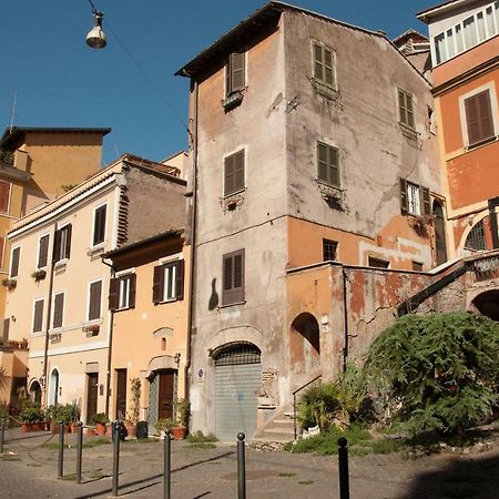 Trastevere Classico Self Check In Rome Exterior photo